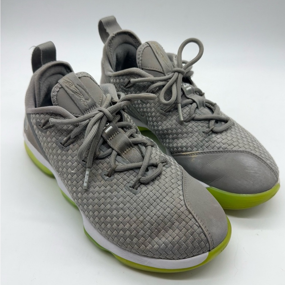 Nike Lebron XlV Low Dust Reflect Silver 878635 005 Basketball Shoes Men's 8